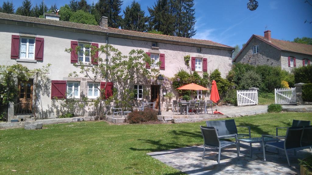 Les Vergnes Saint-Pardoux-le-Neuf Exterior foto